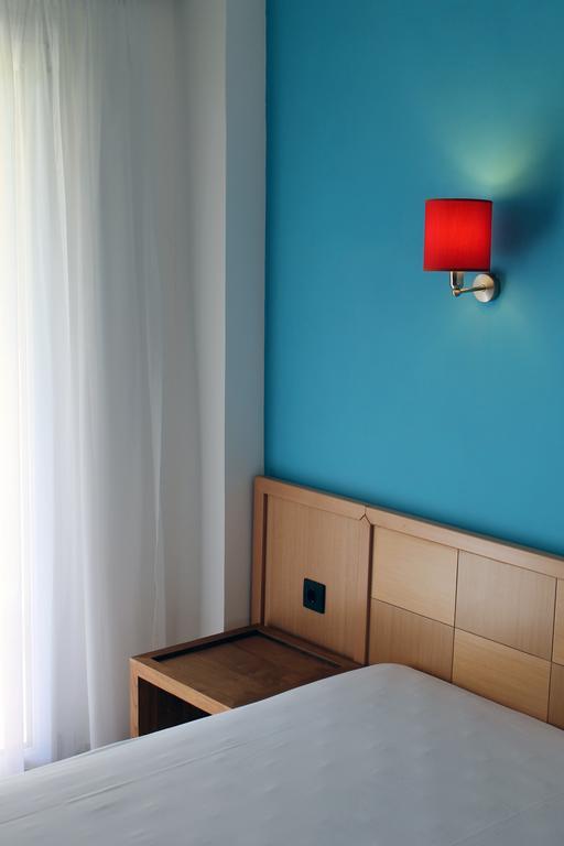 Despotiko Apt. Hotel & Suites Toroni Ruang foto