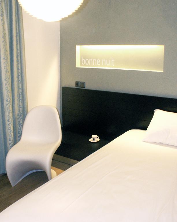 Despotiko Apt. Hotel & Suites Toroni Ruang foto