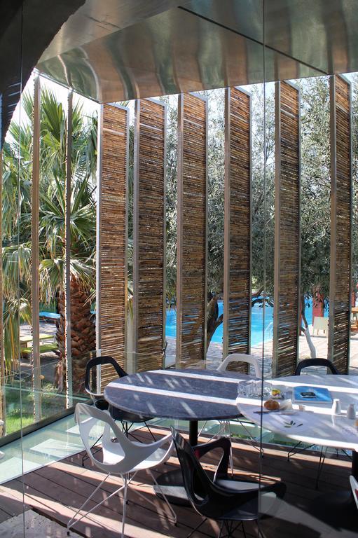 Despotiko Apt. Hotel & Suites Toroni Bagian luar foto