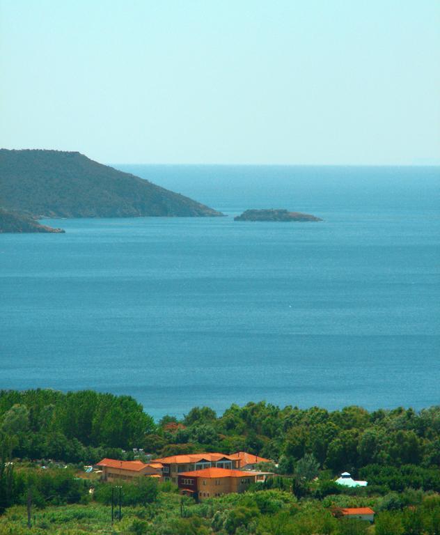 Despotiko Apt. Hotel & Suites Toroni Bagian luar foto