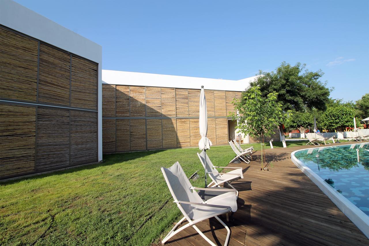 Despotiko Apt. Hotel & Suites Toroni Bagian luar foto