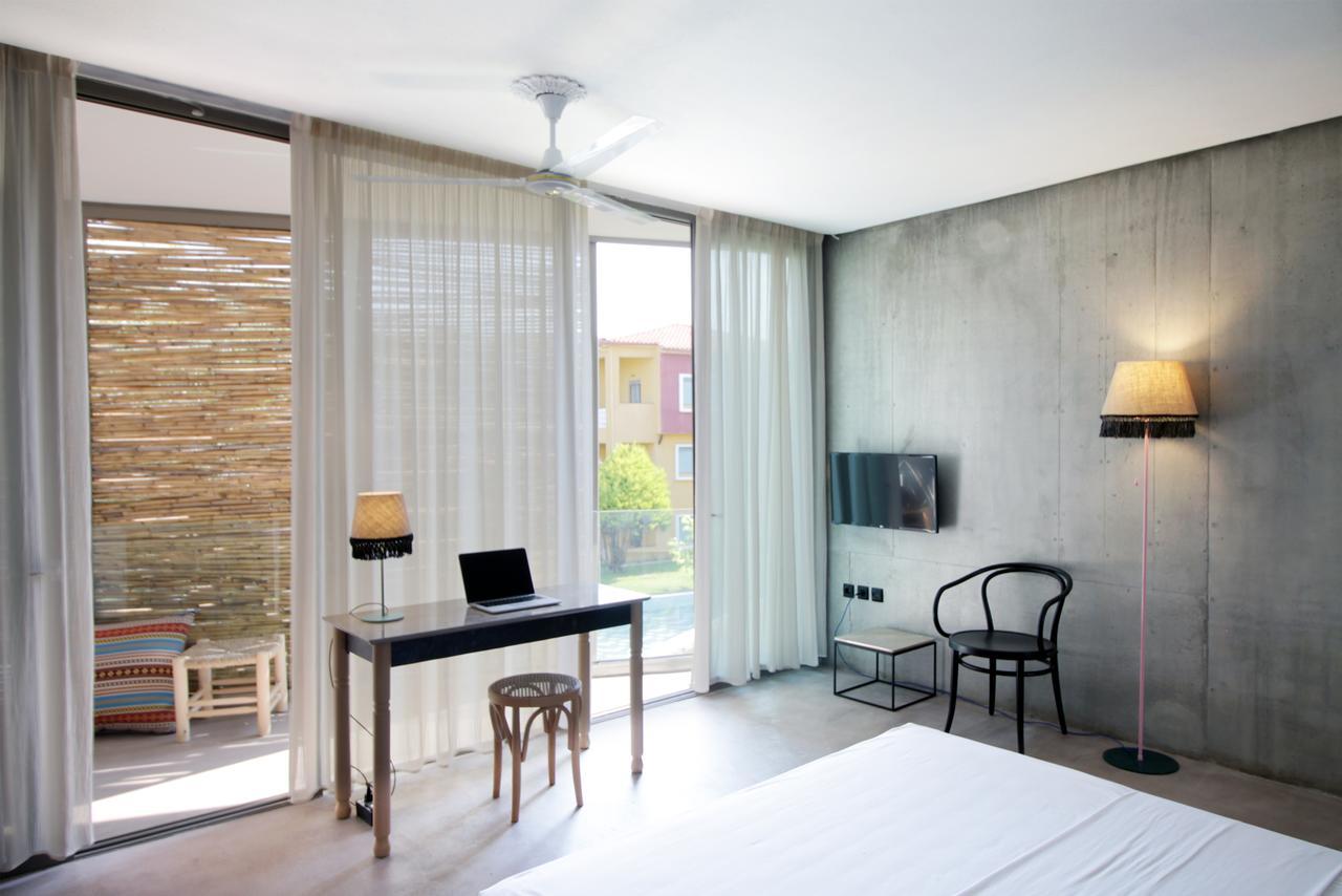 Despotiko Apt. Hotel & Suites Toroni Bagian luar foto