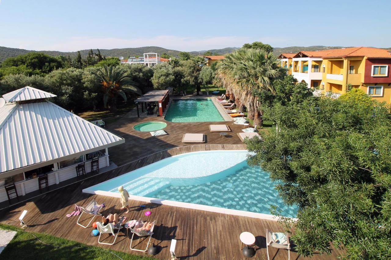 Despotiko Apt. Hotel & Suites Toroni Bagian luar foto